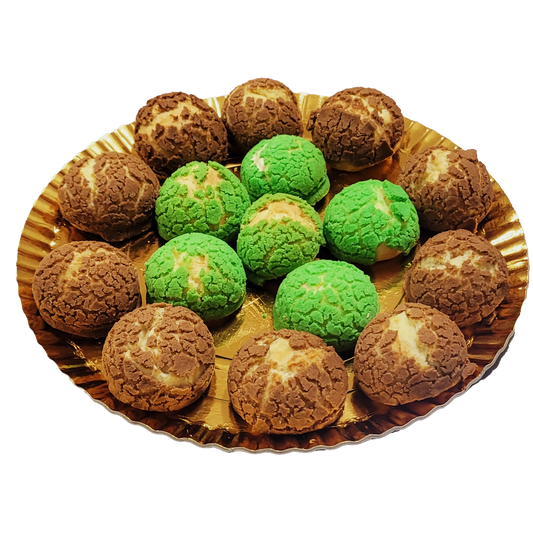 Platou Choux au Craqueline Fistic + Ciocolata cu Migdale